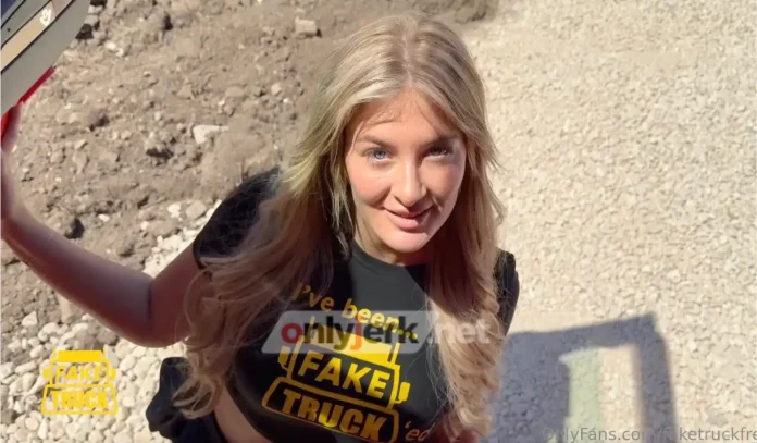 Sophia Isabella Gets Fucked In The Fake Truck